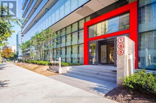 301 - 185 Roehampton Avenue, Toronto, ON 