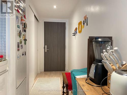 301 - 185 Roehampton Avenue, Toronto, ON 