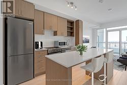 620 - 50 GEORGE BUTCHART DRIVE  Toronto, ON M3K 0C9