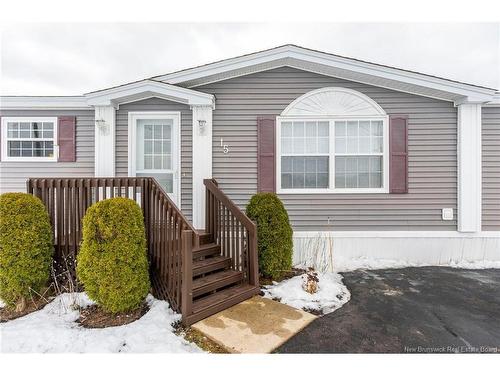 15 Springfield Crt, Riverview, NB 