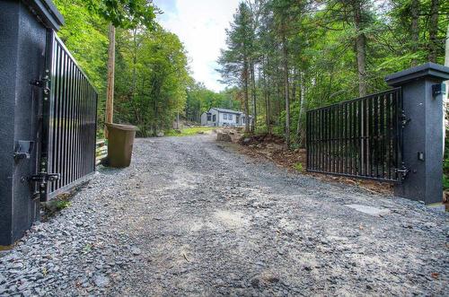 Entrée extérieure - 1385 Ch. Des Hauteurs, Sainte-Adèle, QC - Outdoor