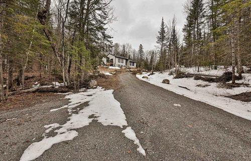 Parking - 1385 Ch. Des Hauteurs, Sainte-Adèle, QC - Outdoor