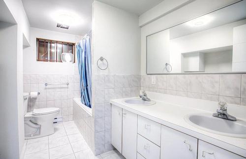 Bathroom - 1385 Ch. Des Hauteurs, Sainte-Adèle, QC - Indoor Photo Showing Bathroom