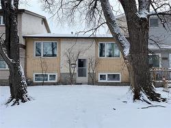 75 Girdwood CR  Winnipeg, MB R2K 3T6