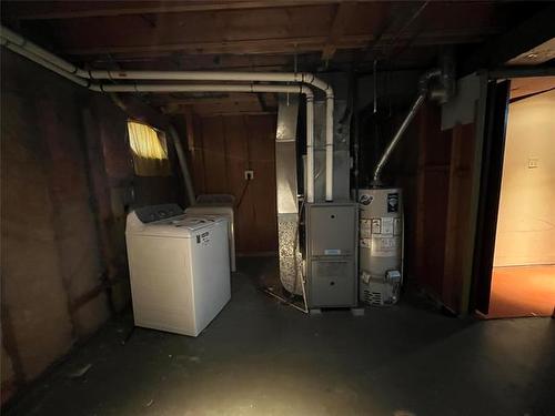 75 Girdwood Cr, Winnipeg, MB 