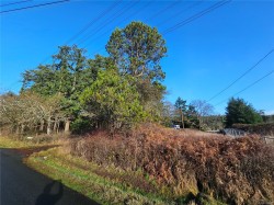 4299 Blenkinsop Rd  Saanich, BC V8X 2C3