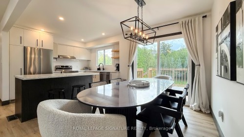 354 Albany Street S, Fort Erie, ON - Indoor Photo Showing Dining Room