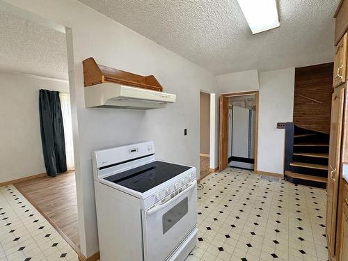 77 Rankin Street, Red Rock, ON - Indoor