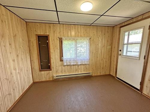 77 Rankin Street, Red Rock, ON - Indoor Photo Showing Other Room