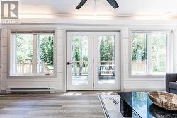 Common Space: separate cabin. - 