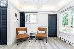 Common Space: separate cabin. - 