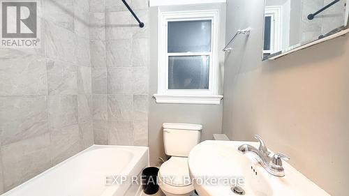 1 - 725 Melbourne Avenue, Ottawa, ON - Indoor Photo Showing Bathroom