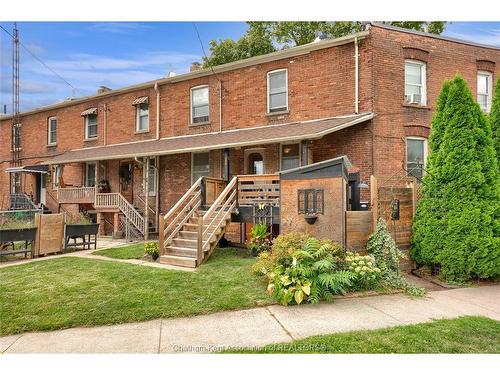 154 Grand Avenue East, Chatham, ON 