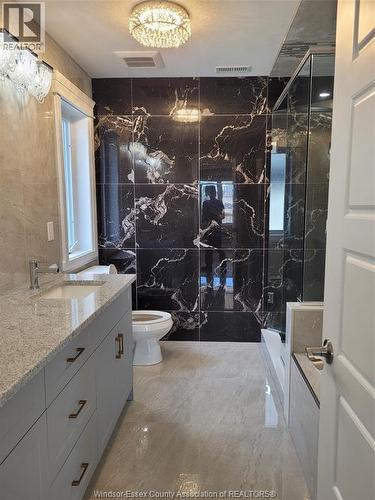 309 Benson Court Unit# Upper, Amherstburg, ON - Indoor Photo Showing Bathroom