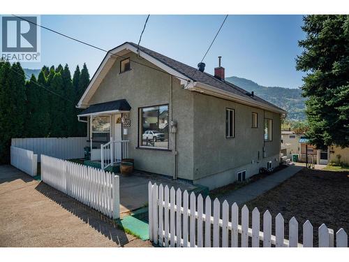 1338 Third Avenue, Trail, BC - Outdoor With Exterior