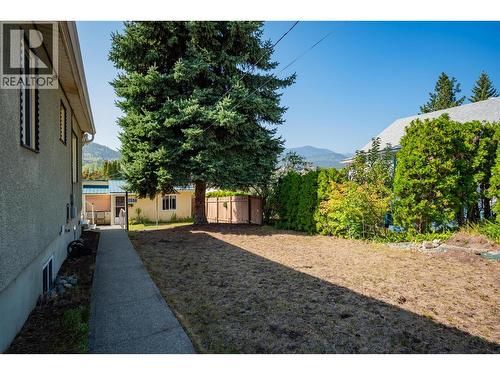 1338 Third Avenue, Trail, BC - Outdoor