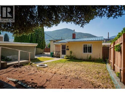 1338 Third Avenue, Trail, BC - Outdoor