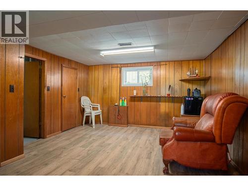 1338 Third Avenue, Trail, BC - Indoor Photo Showing Basement