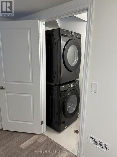 8 - 68 First Street, Orangeville, ON - Indoor Photo Showing Laundry Room
