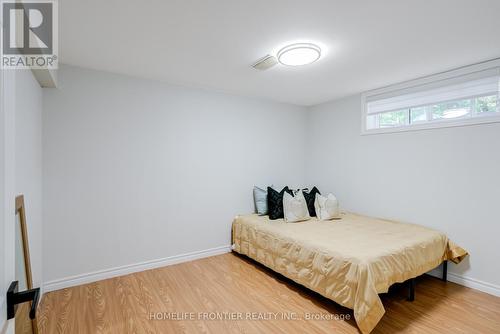 Lower B - 208 Betty Ann Drive, Toronto, ON - Indoor Photo Showing Bedroom