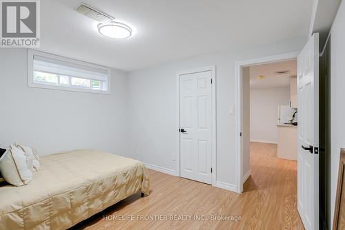 Lower B - 208 Betty Ann Drive, Toronto, ON - Indoor Photo Showing Bedroom