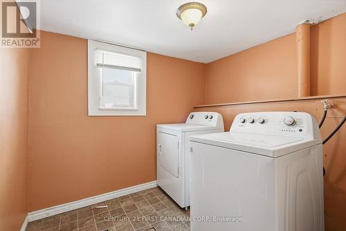 1050 Florence Street, London East (East M), ON - Indoor Photo Showing Laundry Room