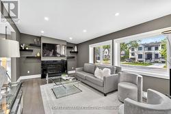 9 TADCASTER PLACE  Toronto, ON M3B 1G6