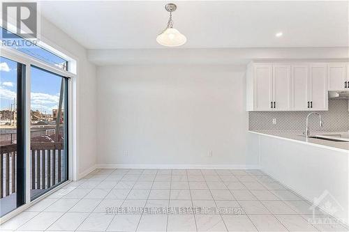 900 Athenry Court, Ottawa, ON - Indoor