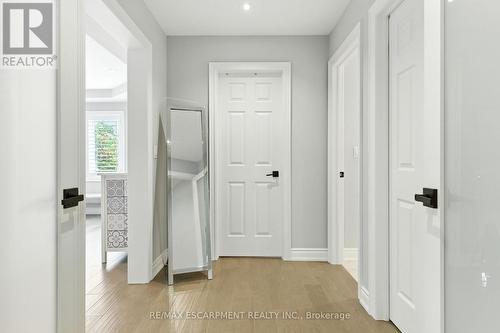 691 Merlot Court, Mississauga, ON - Indoor Photo Showing Other Room