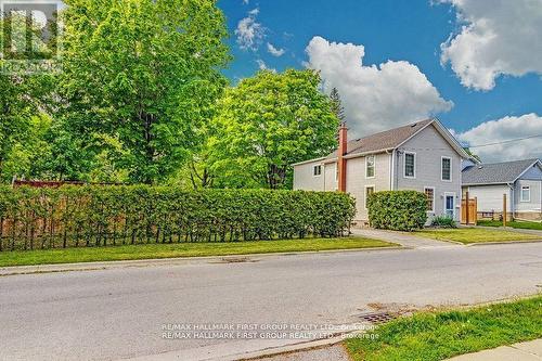 Main & 2Nd Level - 26 Whiting Avenue, Oshawa, ON - Outdoor