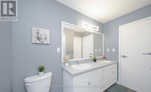 860 Liverpool Road, Pickering, ON - Indoor Photo Showing Bathroom