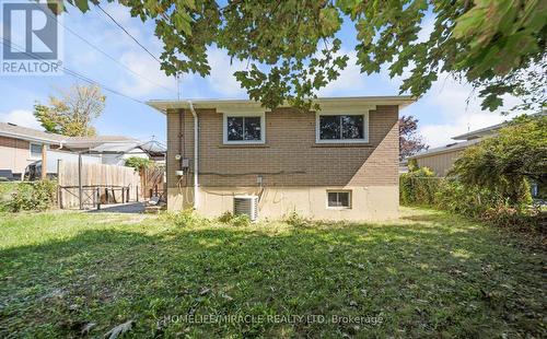 860 Liverpool Road, Pickering, ON - Outdoor