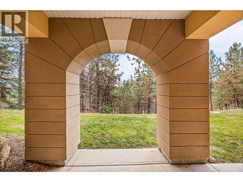 1795 Country Club Drive Unit# 126, Kelowna, BC - Outdoor With Exterior