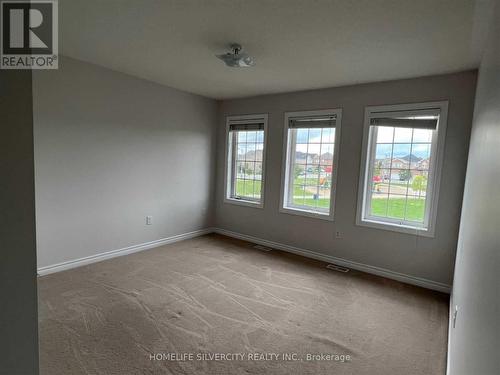 87 Summitgreen Crescent, Brampton, ON - Indoor Photo Showing Other Room