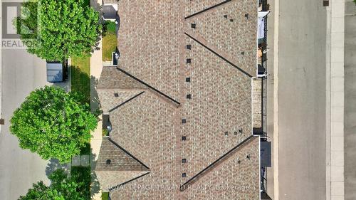 244 Ellen Davidson Drive, Oakville (Go Glenorchy), ON - Outdoor