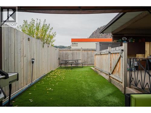 3690 Carnation Drive, Trail, BC - Outdoor