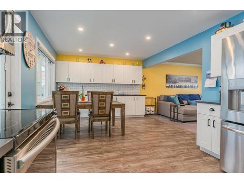 3690 Carnation Drive, Trail, BC - Indoor