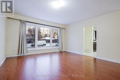 40 Calumet Crescent, Toronto, ON - Indoor