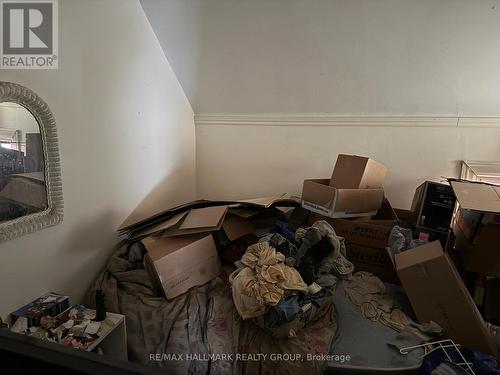 25 Third Avenue, Ottawa, ON - Indoor Photo Showing Other Room