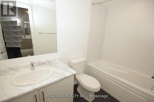 11 Gothenburg Lane, Markham, ON - Indoor Photo Showing Bathroom