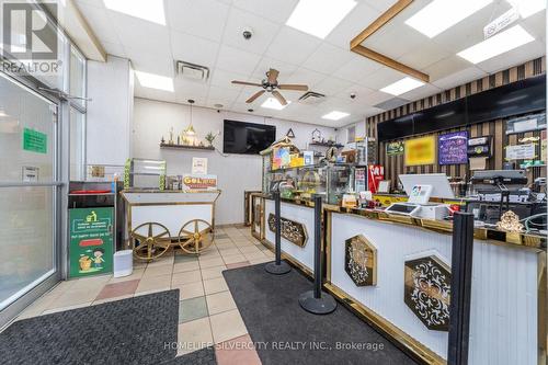 2855 Derry Road E, Mississauga, ON 