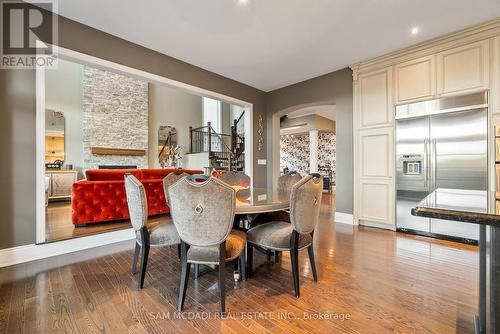 1220 Milna Drive, Oakville, ON - Indoor Photo Showing Dining Room