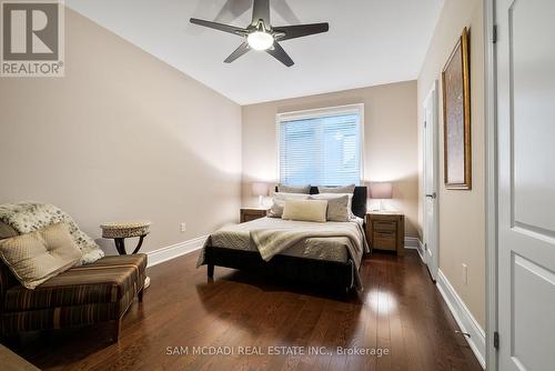 1220 Milna Drive, Oakville, ON - Indoor Photo Showing Bedroom