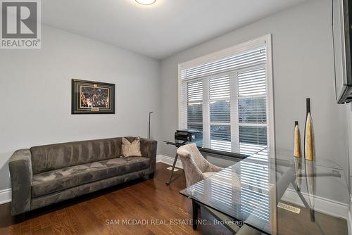 1220 Milna Drive, Oakville, ON - Indoor