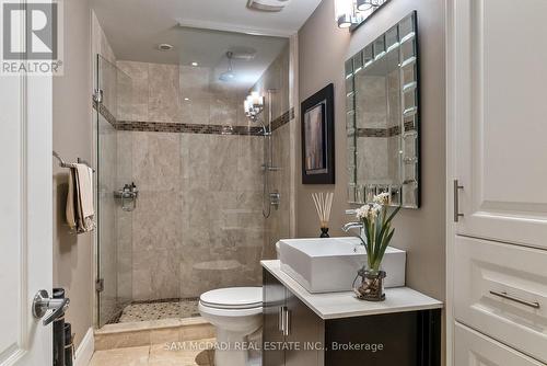 1220 Milna Drive, Oakville, ON - Indoor Photo Showing Bathroom