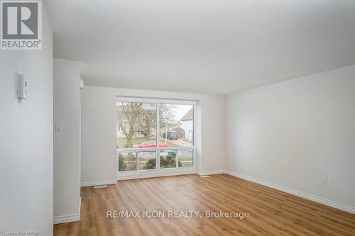 55 Crehan Crescent, Stratford, ON - Indoor