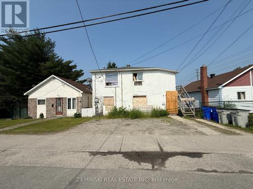 465 PINE STREET S  Timmins (Ts - Se), ON P4N 2L5