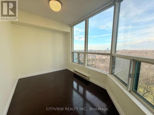 610 - 4460 Tucana Court, Mississauga, ON - Indoor Photo Showing Other Room