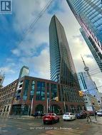 1101 - 99 JOHN STREET E  Toronto, ON M5V 0S6