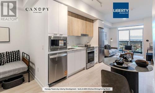 1801 - 5105 Hurontario Street, Mississauga, ON - Indoor Photo Showing Other Room